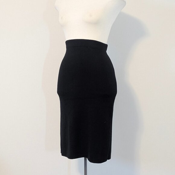 Holt Renfrew Wool Midi Pencil Skirt (medium-large) - Picture 1 of 4
